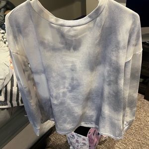 Blue tie dye pullover sweatshirt